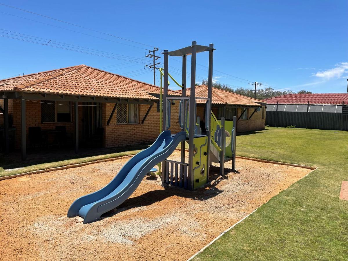 Geraldton'S Ocean West Holiday Units & Short Stay Accommodation Esterno foto