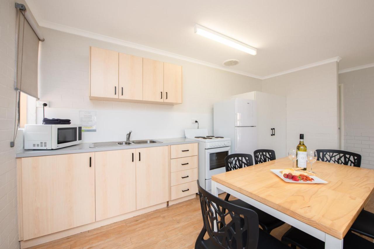 Geraldton'S Ocean West Holiday Units & Short Stay Accommodation Esterno foto